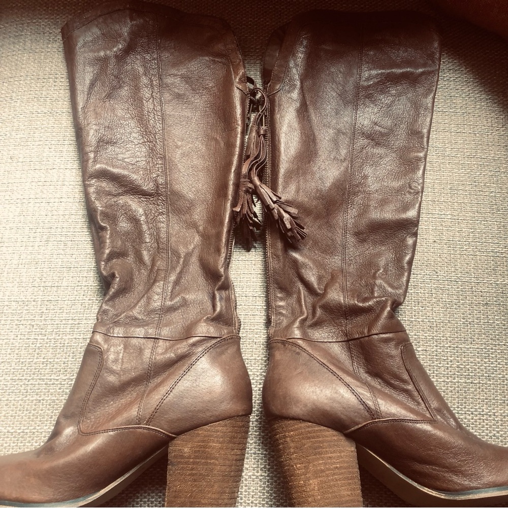 Leather Turnerr Women’s Knee High Leather Boots New Size 7M New Never Worn - Picture 2 of 5